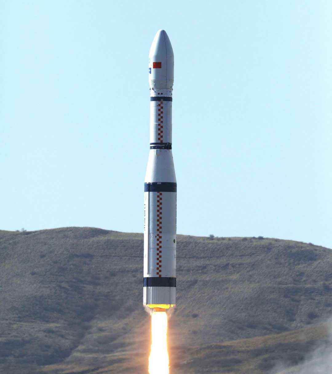 2020年，疫情考验下 米兰(中国)体育在线网站-AC·Milan助力首颗空事卫星成功发射！